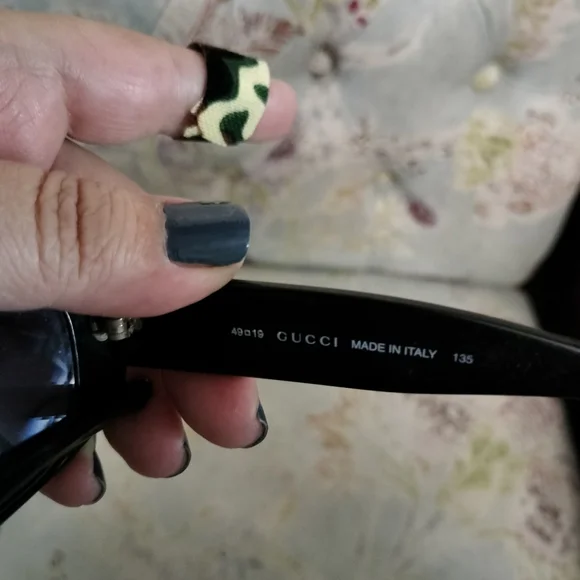 Gucci  Authentic Vintage Blue lens Sunglasses - Picture 4 of 6